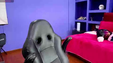 _sharlotte777 online show from October 8, 3:18 pm