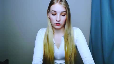 Rachel online show from November 25, 8:07 pm