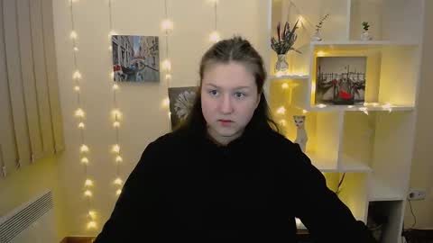 Sofi online show from February 14, 11:31 pm