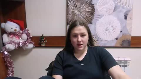 Sofi online show from December 8, 2:25 am