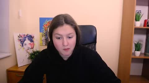 Sofi online show from February 9, 11:15 pm