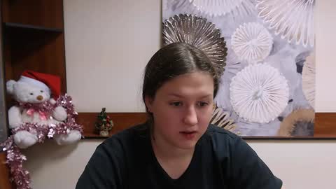 Sofi online show from December 14, 4:34 am