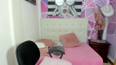 Sofia online show from March 9, 2:29 am