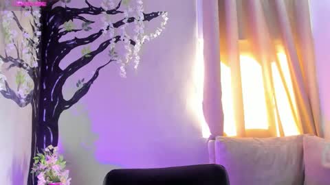    640  200   online show from October 21, 7:39 pm