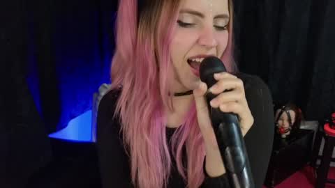 Snapshot of _sofiapink chatting on February 6, 11:48 pm Sofia online show from February 6, 11:48 pm