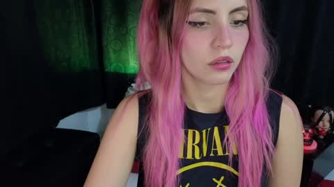 Snapshot of _sofiapink chatting on January 29, 12:12 am Sofia online show from January 29, 12:12 am