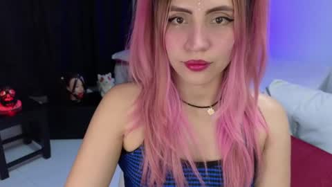 Snapshot of _sofiapink chatting on February 12, 10:59 pm Sofia online show from February 12, 10:59 pm