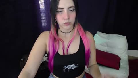 Sofia online show from February 21, 7:39 pm