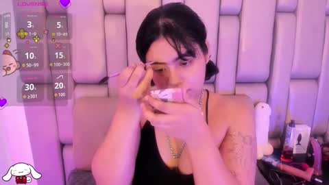 V E N U S online show from March 9, 11:48 am