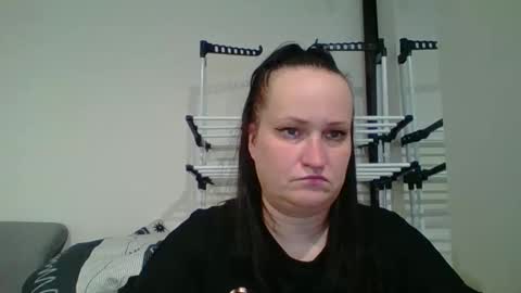 Melisa online show from November 7, 2:30 pm