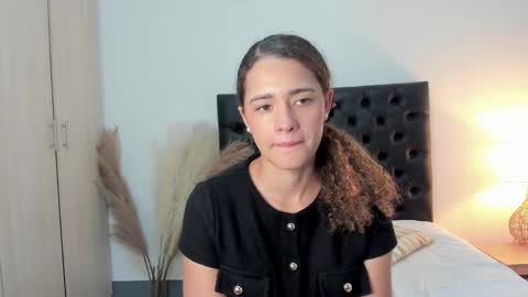 Sussi online show from September 19, 2:43 pm