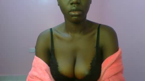 Snapshot of _sweet_gabriella chatting on February 14, 3:00 am Gabriella online show from February 14, 3:00 am