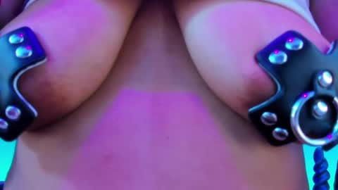 Kuromi online show from October 22, 4:15 am