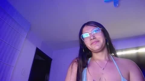 _sweet_lia_ online show from February 12, 10:02 pm