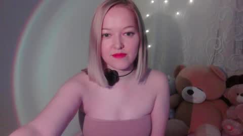 _sweet_smile_ online show from October 18, 7:07 pm