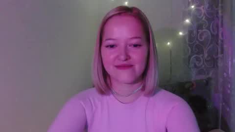 _sweet_smile_ online show from September 26, 9:12 pm