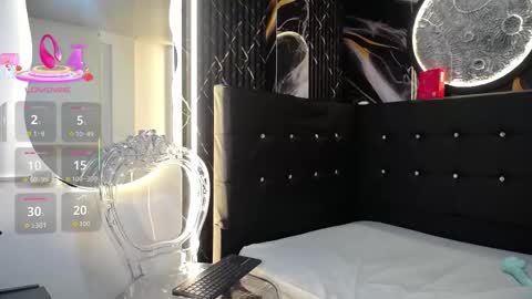 Sweet Briana online show from November 15, 4:08 pm