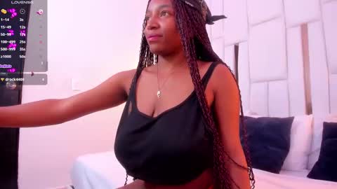 _tatiana_castro_ online show from September 17, 12:19 pm