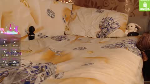 Mia online show from March 27, 8:26 am