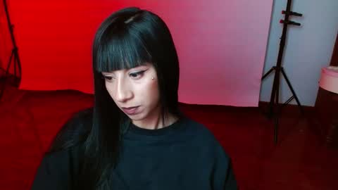 _the_dark_side_of_the_moon_ online show from November 5, 2:13 am