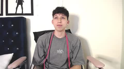 Thomas online show from October 21, 1:44 am