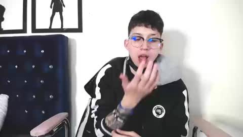 Thomas online show from September 26, 3:47 am