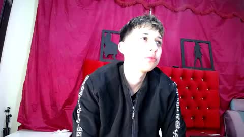 Thomas online show from March 12, 2:41 am