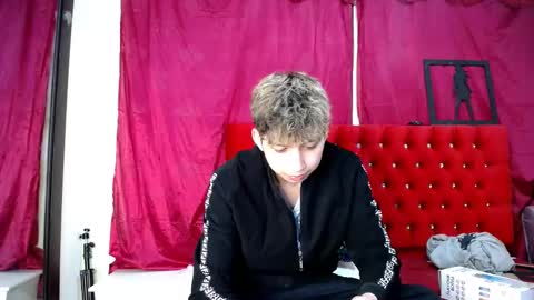 Thomas online show from March 4, 3:55 am