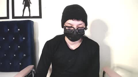 Thomas online show from October 2, 5:06 am