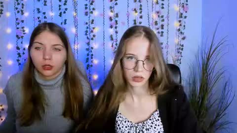 _tiana_moon online show from September 22, 6:17 am