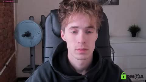 _tokyo_ghoul online show from October 4, 10:02 am