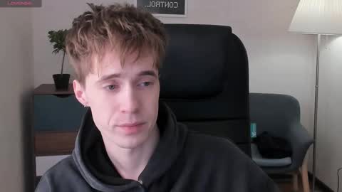 _tokyo_ghoul online show from March 8, 10:00 am