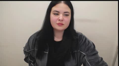 Trisha online show from November 10, 1:03 pm