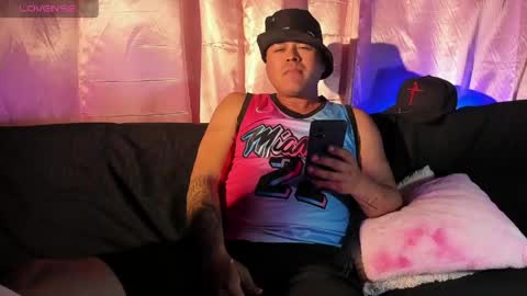_tupapi_07 online show from June 7, 1:44 am