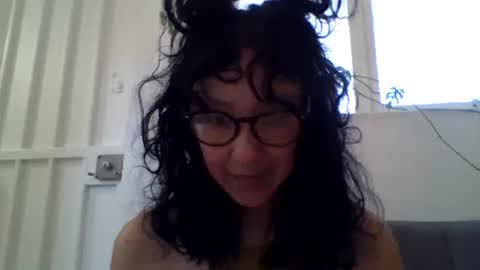 Snapshot of _tutti_frutti_ chatting on February 18, 10:14 pm _tutti_frutti_ online show from February 18, 10:14 pm