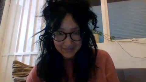 Snapshot of _tutti_frutti_ chatting on January 27, 2:42 am _tutti_frutti_ online show from January 27, 2:42 am