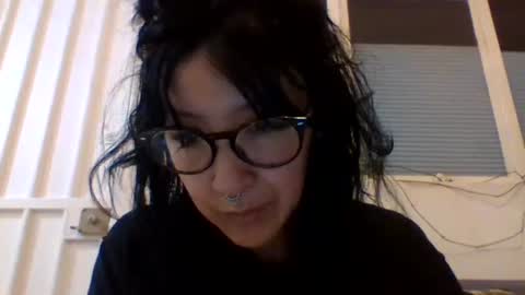 Snapshot of _tutti_frutti_ chatting on March 6, 4:19 am _tutti_frutti_ online show from March 6, 4:19 am