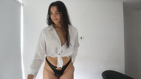 Anastasia Vahos online show from January 27, 6:20 pm