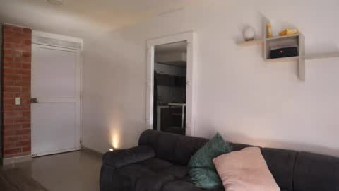 Anastasia Vahos online show from October 6, 5:20 pm