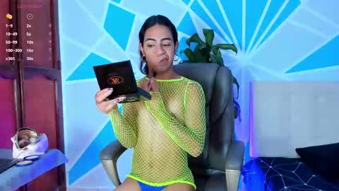 Valeria Montes online show from September 17, 6:06 am