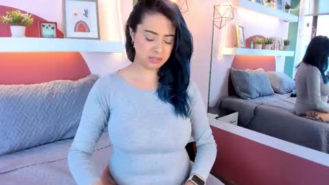 Snapshot of _valeryboobs_ chatting on September 12, 1:57 pm _valeryboobs_ online show from September 12, 1:57 pm