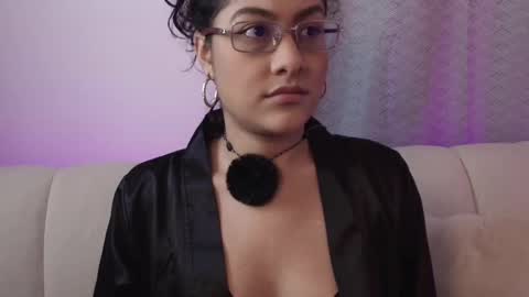 _velka_ online show from December 19, 12:11 pm