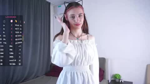 Viola online show from May 30, 6:28 pm