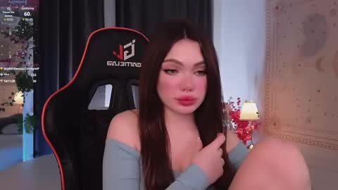 Vickie online show from March 6, 2:19 am