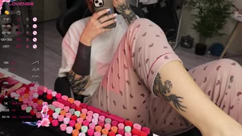 Alis online show from December 22, 9:05 am