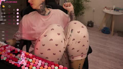 Alis online show from December 1, 8:45 am