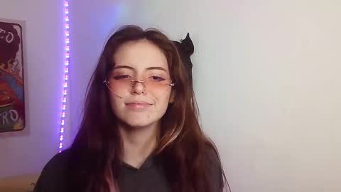 _yourcherrybomb online show from November 7, 2:36 am