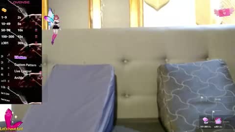 Yuyi online show from October 6, 12:12 pm