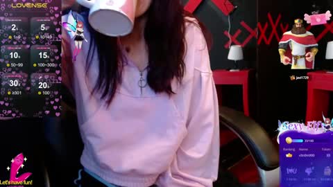 Yuyi online show from February 1, 2:24 pm