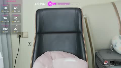 _zizi_ online show from February 12, 6:11 pm